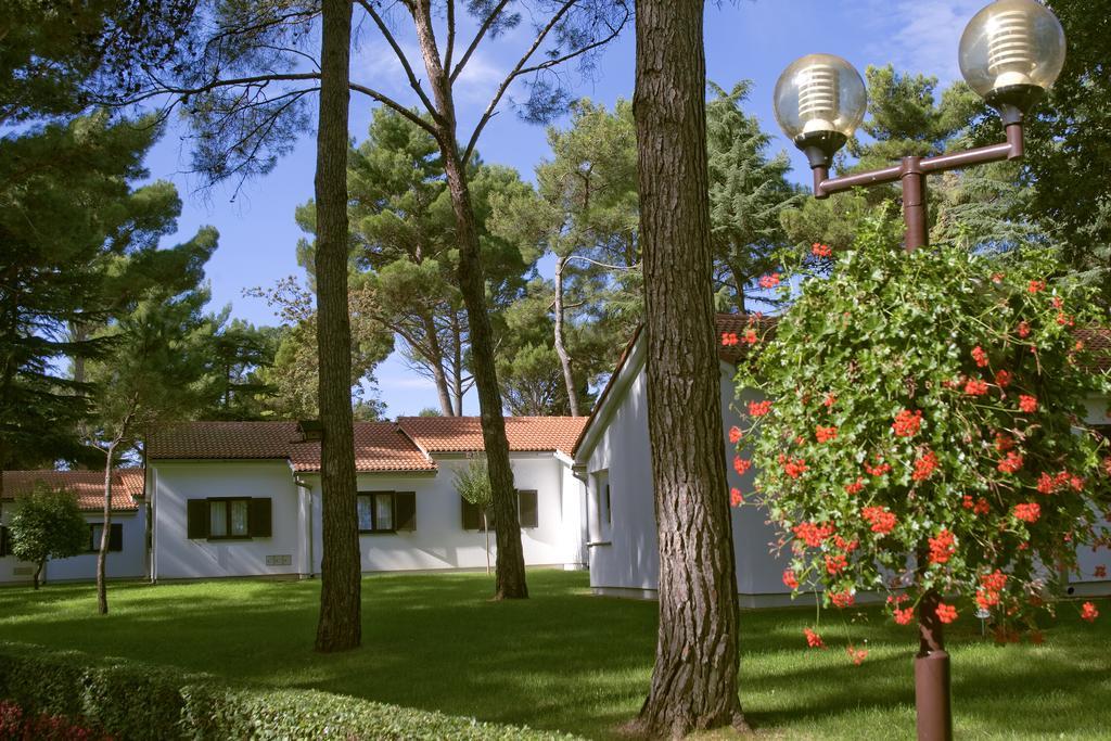 Apartments Galijot Plava Laguna Porec Bagian luar foto
