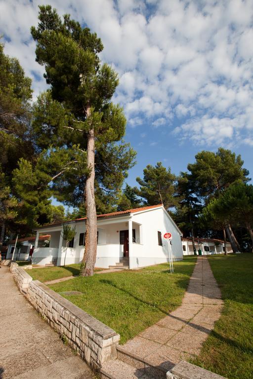 Apartments Galijot Plava Laguna Porec Ruang foto