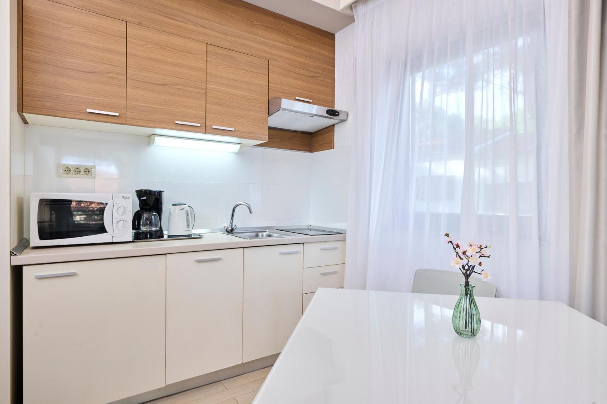 Apartments Galijot Plava Laguna Porec Bagian luar foto